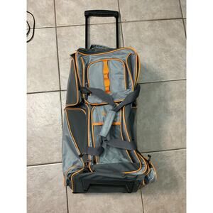 VERAGE 30” Wheeler Duffle Bag
